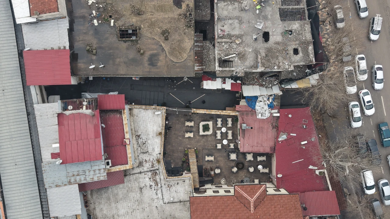 Kahramanmaraş’ın Kalbinde Katiphan Sokağı’nda Dönüşüm Başladı (4)