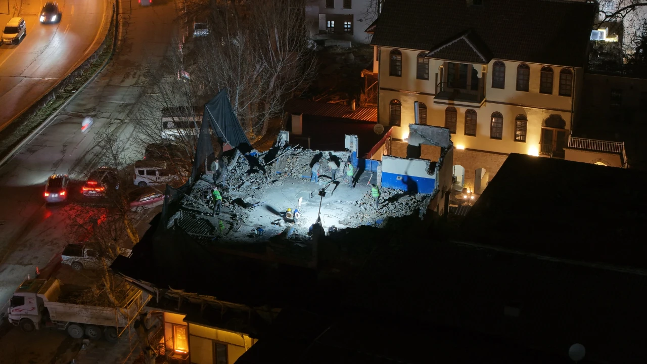 Kahramanmaraş’ın Kalbinde Katiphan Sokağı’nda Dönüşüm Başladı (9)