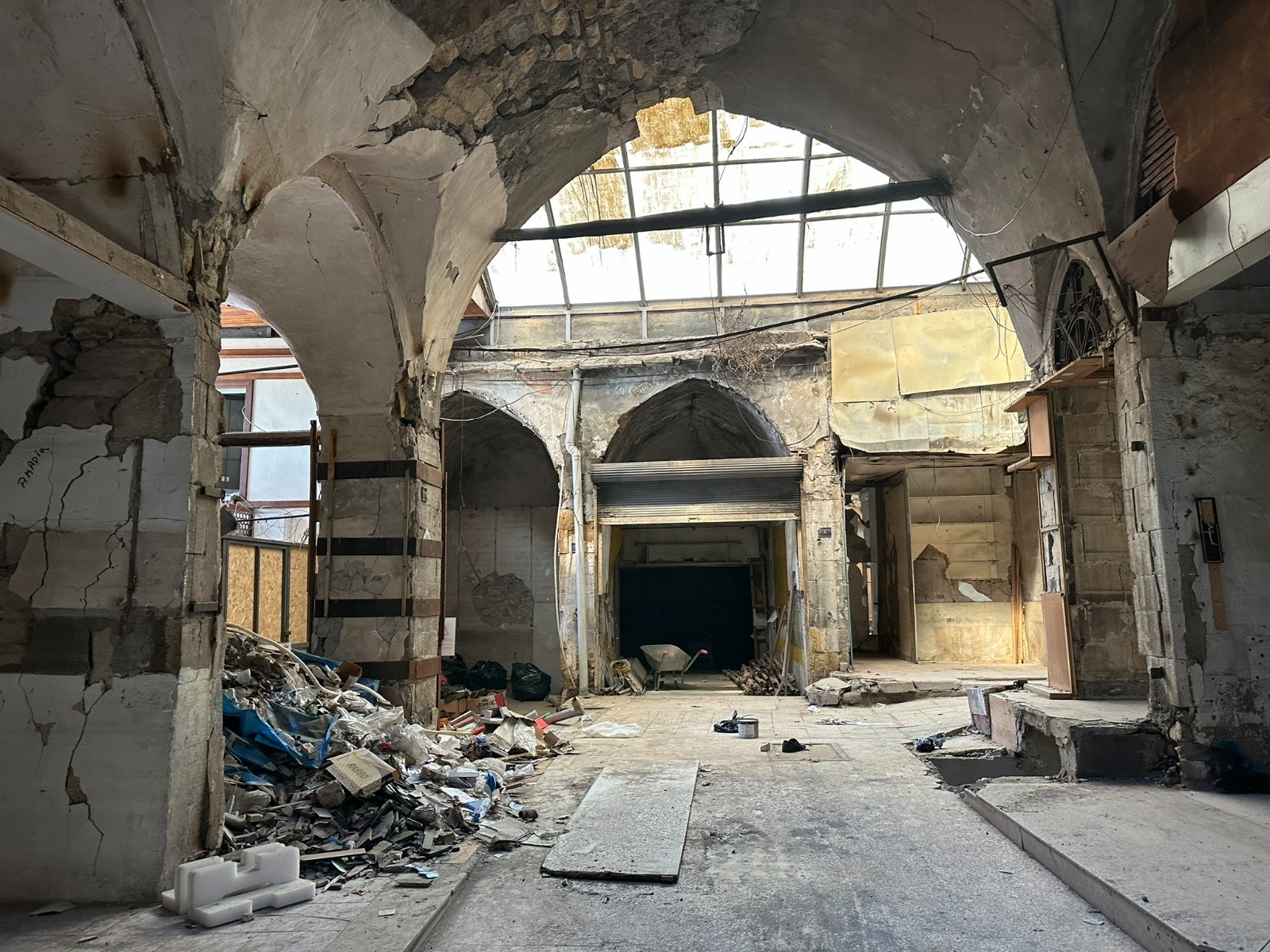 Kahramanmaraş’ta 526 Yıllık Tarihi Çarşı Restore Edildi 140 İş Yeri Yenilendi (3)