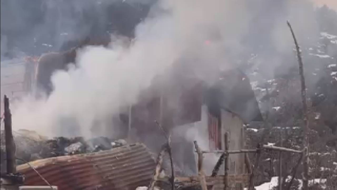 Kahramanmaraş'ta Ahır Yangını Korkuttu