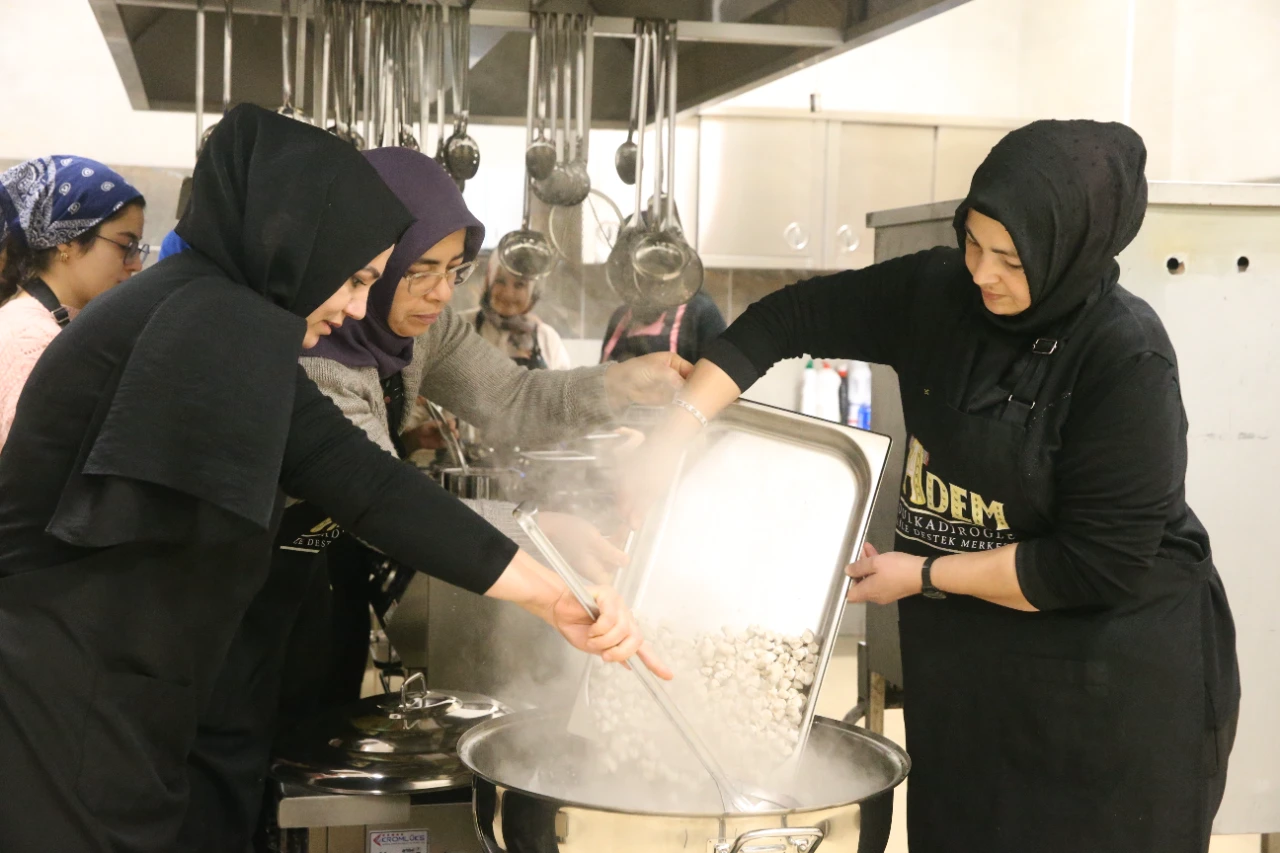 Kahramanmaraş’ta Depremzede Kadınlardan Üretim Atağı (11)