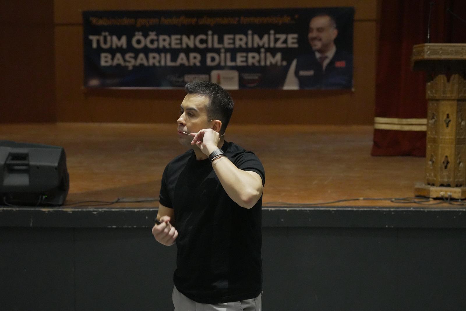 Kahramanmaraş’ta Gençler İçin Yks Ve Kpss Kampı Başladı (3)