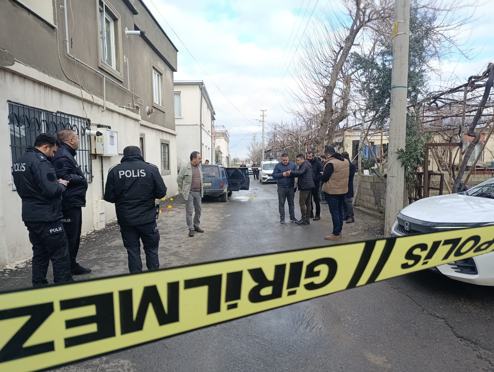 Kahramanmaraş'ta Kayınbirader Eniştesini Silahla Vurarak Öldürdü (2)