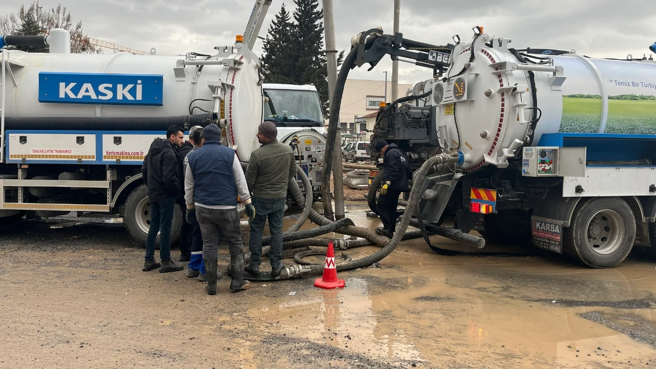 Kahramanmaraş’ta Kuvvetli Yağış Öncesi Altyapıda Yoğun Mesai (3)
