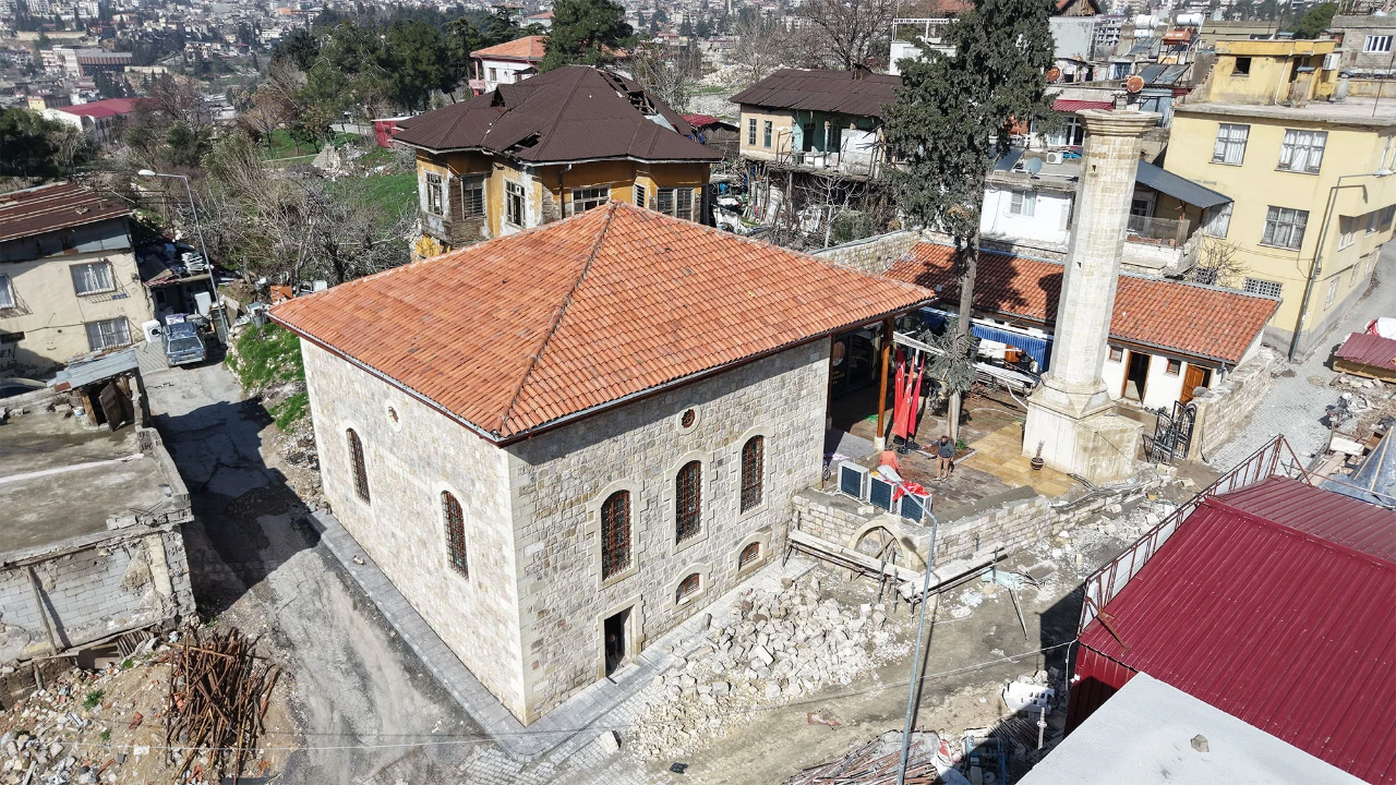 Kahramanmaraş’ta Restorasyonu Tamamlanan 5 Camii Daha Ibadete Açıldı (12)