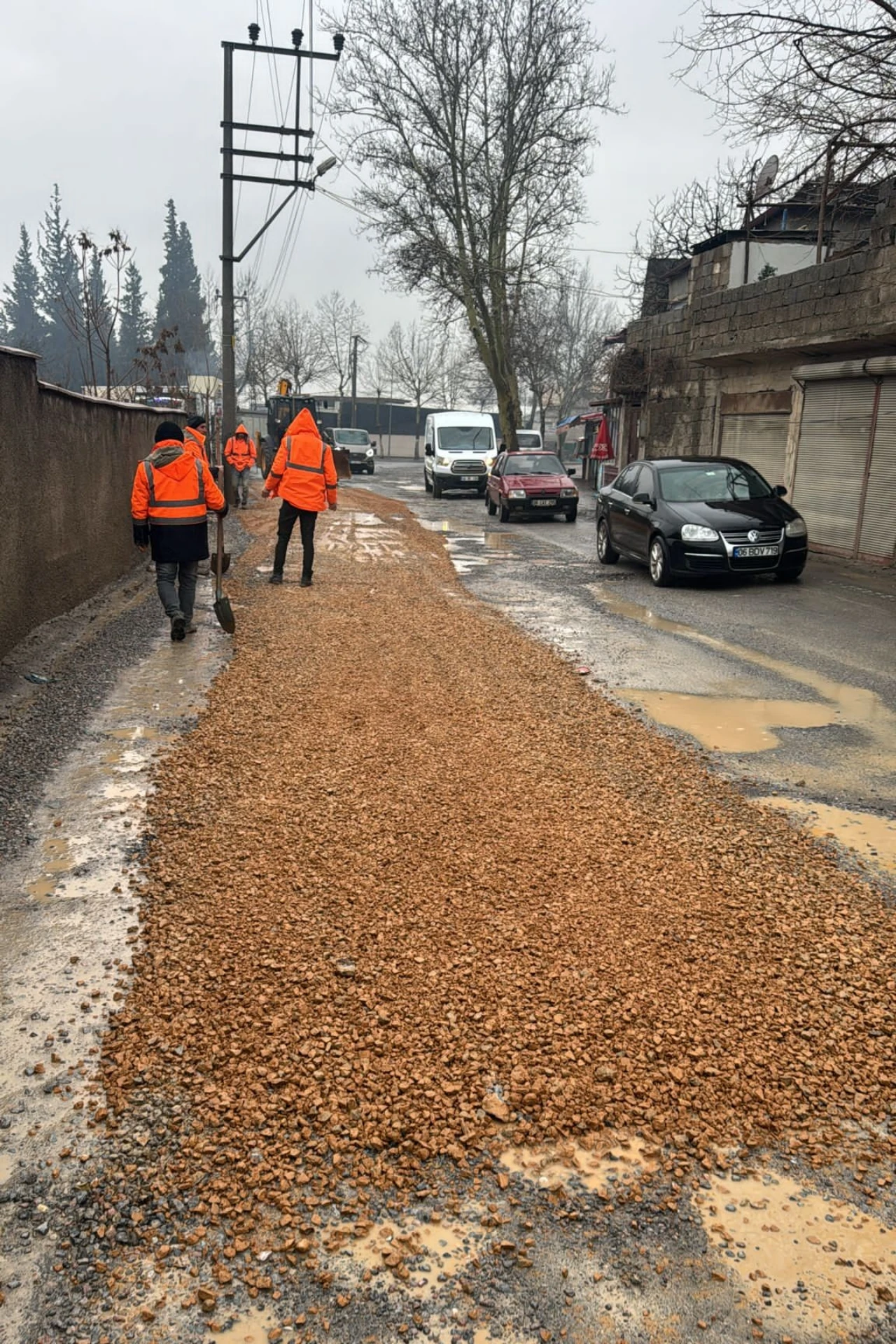 Kahramanmaraş’ta Yağış Sonrası Bozulan Yollar Onarılıyor (3)