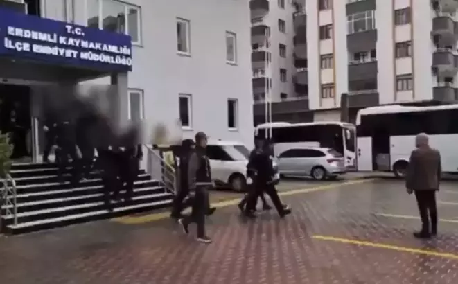 Mersin Erdemli’de Fuhuş Ağı Çökertildi 13 Tutuklama-1