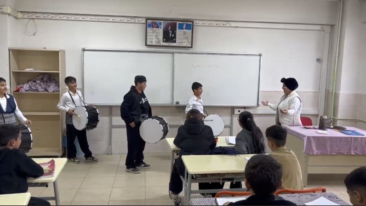 Osmaniye’de Ramazan Davulu Okulda Çaldı (4)