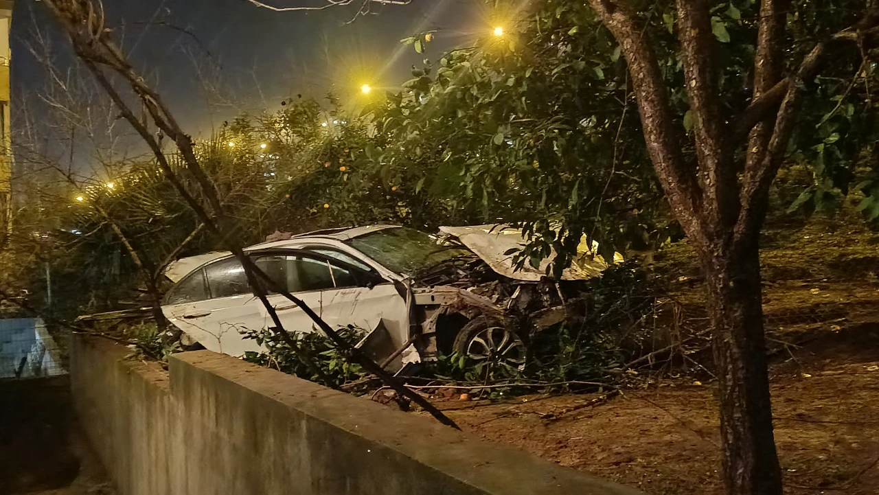 Otomobil Şarampole Yuvarlandı! Anne Yaralı, Oğlu Hayatını Kaybetti (3)