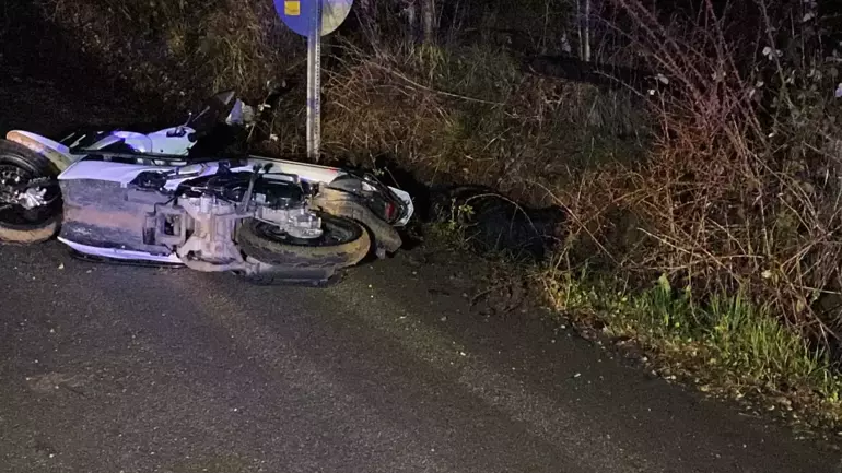 Bursa'da devrilen motosikletin sürücüsü öldü-1