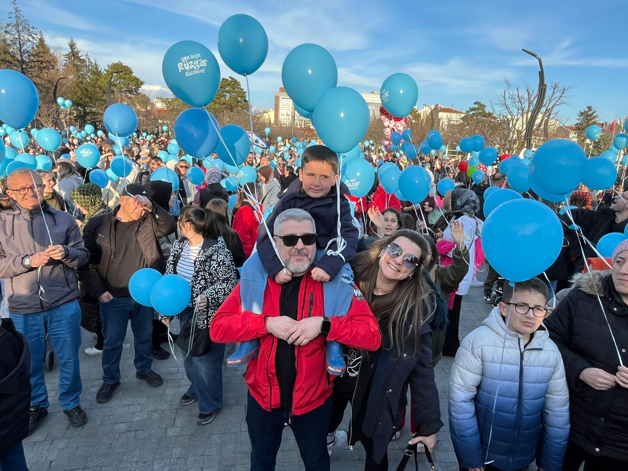 82 Milyon Tl 100 Günde Toplandı Rüzgar Bebek Için Umut Balonları Gökyüzünde (2)