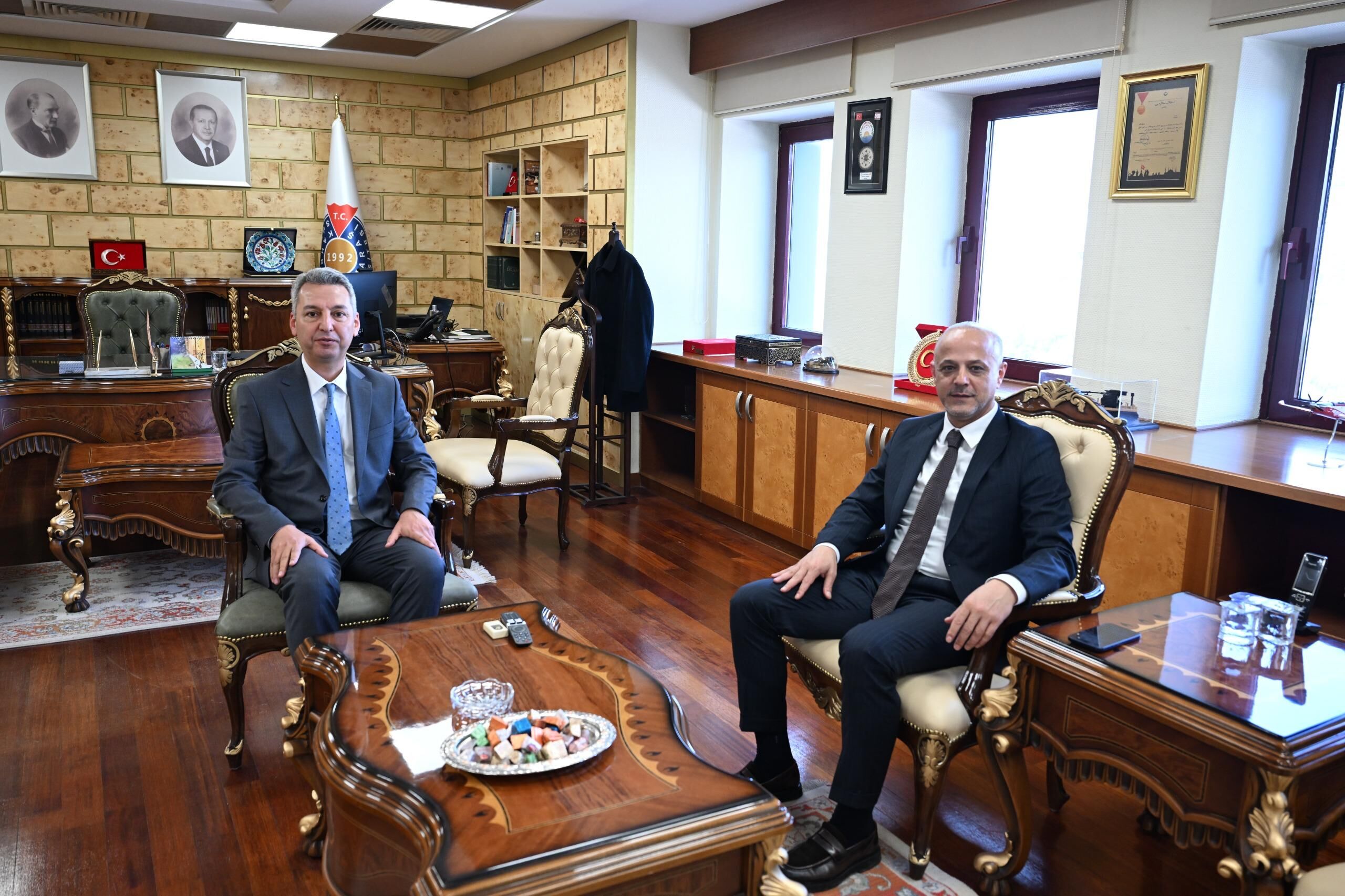 Afşin Belediye Başkanı Koray Kıraç’tan Ksü Rektörü Okumuş’a Ziyaret (1)