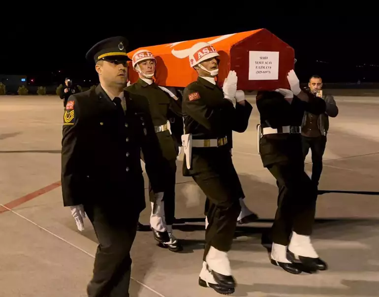 Ağrı Doğubayazıt’ta Askeri Araç Devrildi: 2 Şehit, 3 Yaralı