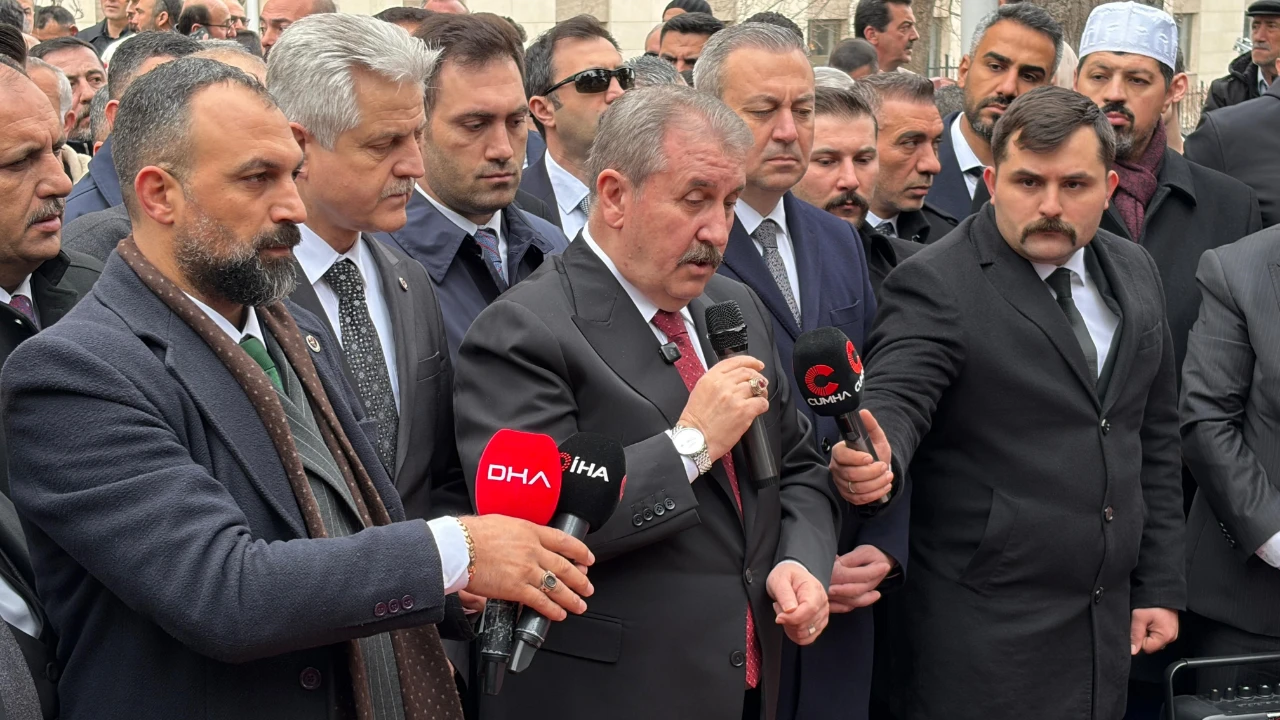 Ankara’da Yazıcıoğlu Için Anma Töreni Düzenlendi (7)