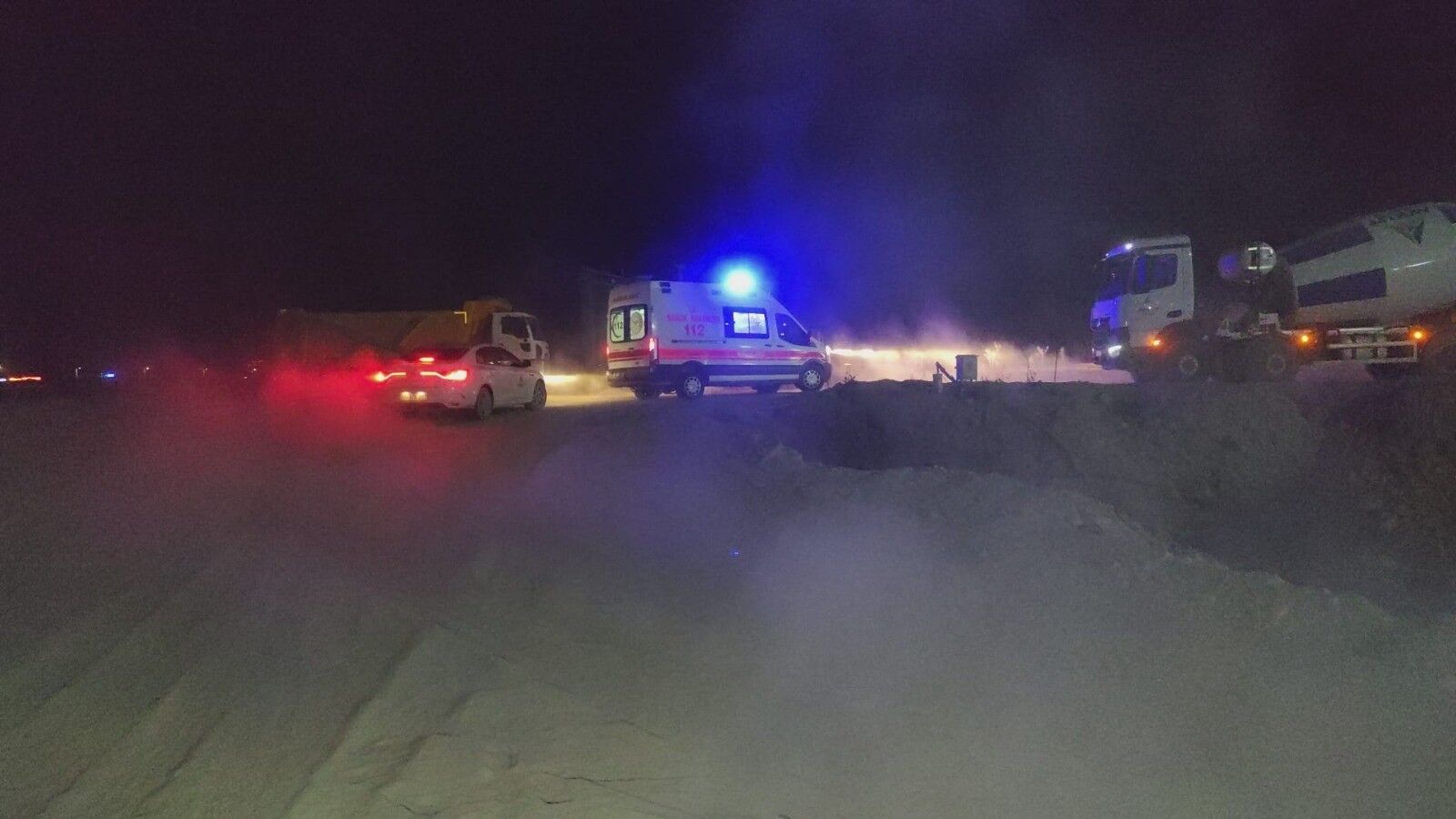 Antalya’da Inşaatta 7 Metreden Düşen Işçi Yaralandı (2)