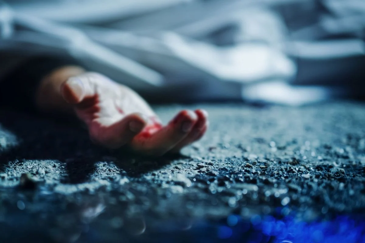 Baba ve 4 çocuğu evde ölü bulundu