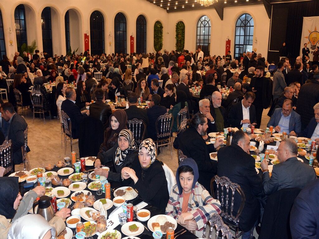 Bakan Yumaklı Kahramanmaraş’ta Konuştu “Güçlü Devlet, Güçlü Türkiye İçin Çalışıyoruz” (2)