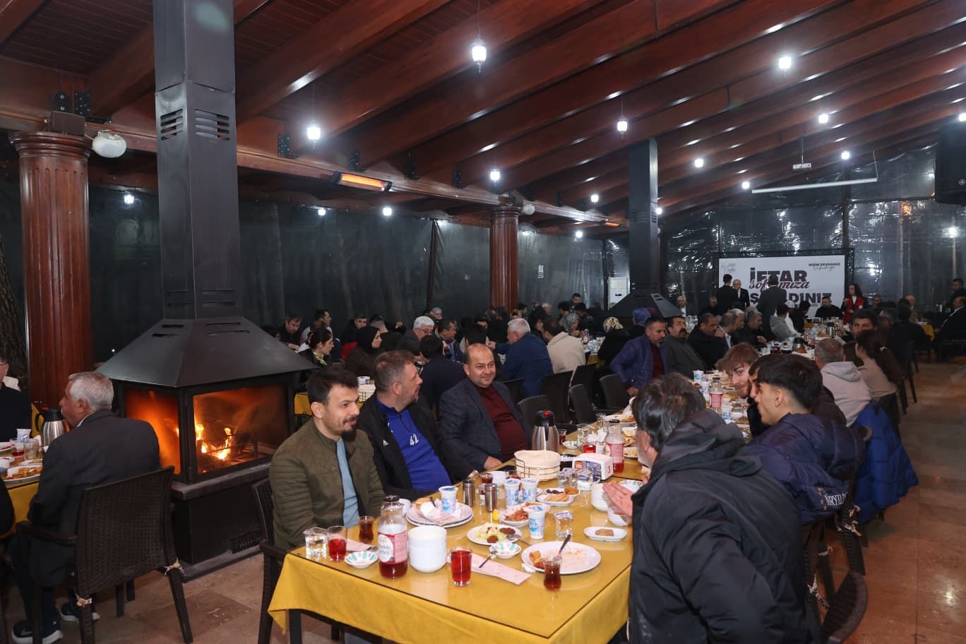 Başkan Akpınar Amatör Spor Camiasıyla İftar Sofrasında Buluştu (4)