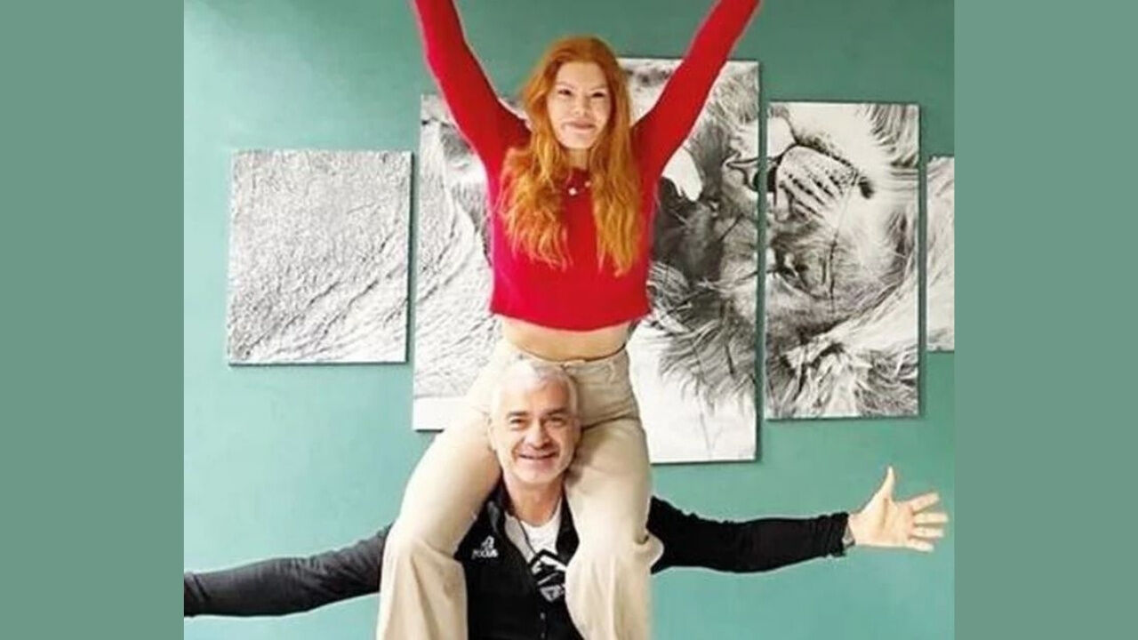 Burçak Özberk Kimdir? Kaç Yaşında, Nereli?