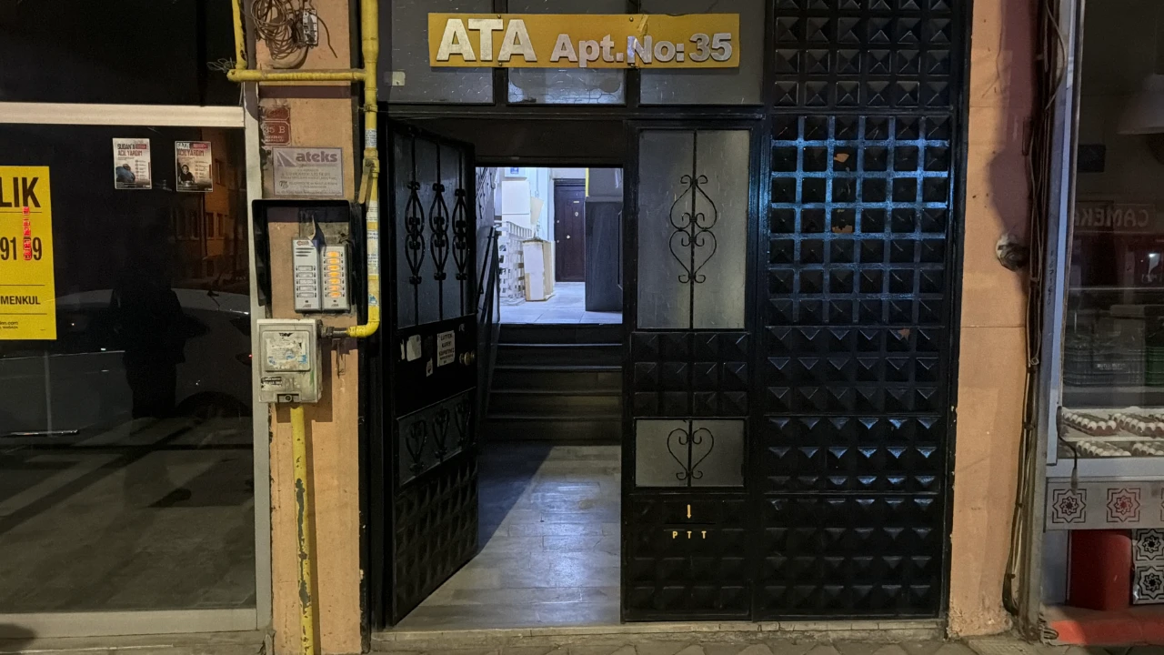 Eskişehir'de Yalnız Yaşayan Yaşlı Kadın Evinde Ölü Bulundu! (1)