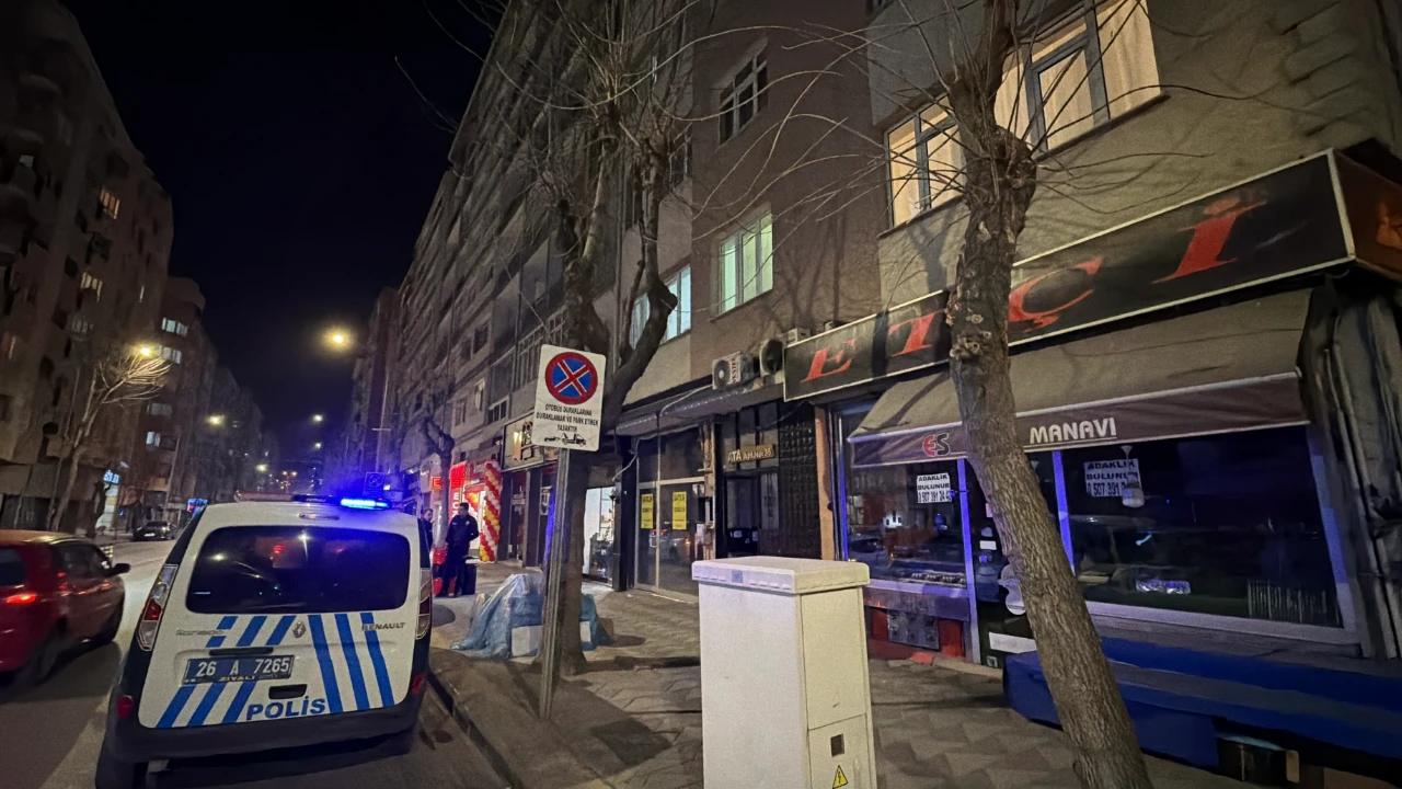 Eskişehir'de Yalnız Yaşayan Yaşlı Kadın Evinde Ölü Bulundu! (2)