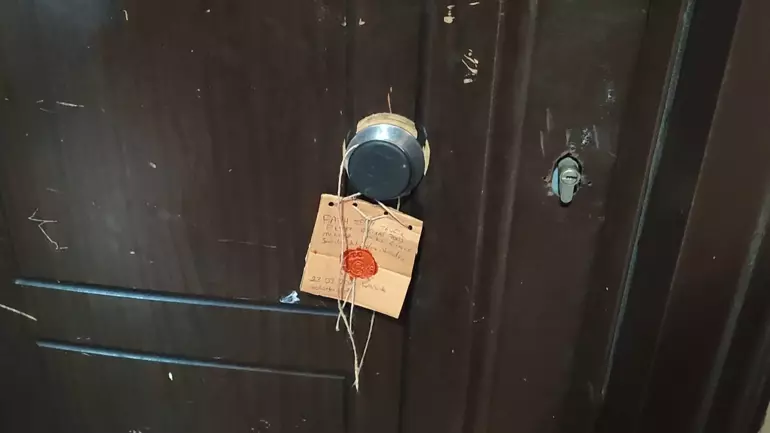 Evde Tartıştığı Eşini Döverek Öldrdü