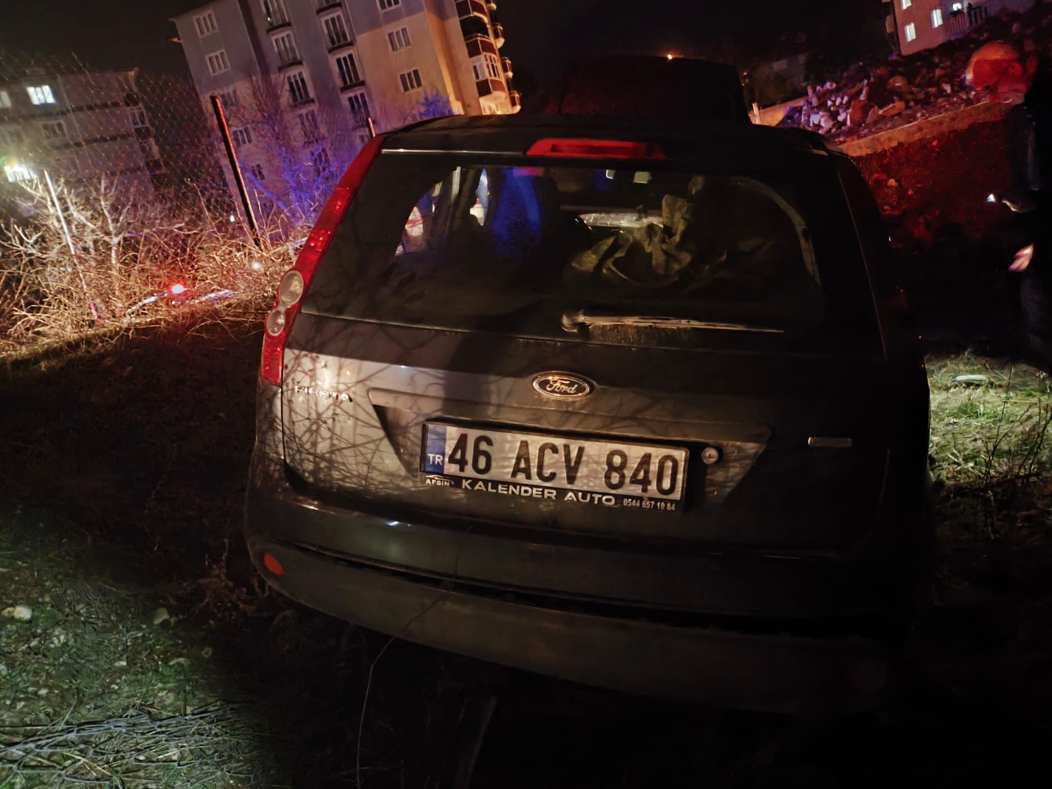 Fbb43A52 2412 4480 Ba76 105A19780321