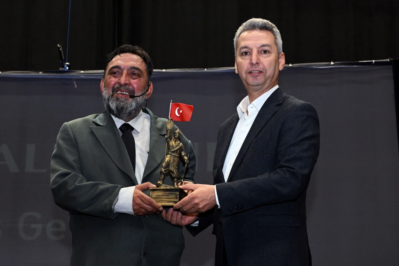 Firavunla Yüz Yüze Ksü'de! Zulme Karşı Sessiz Kalmadılar (8)