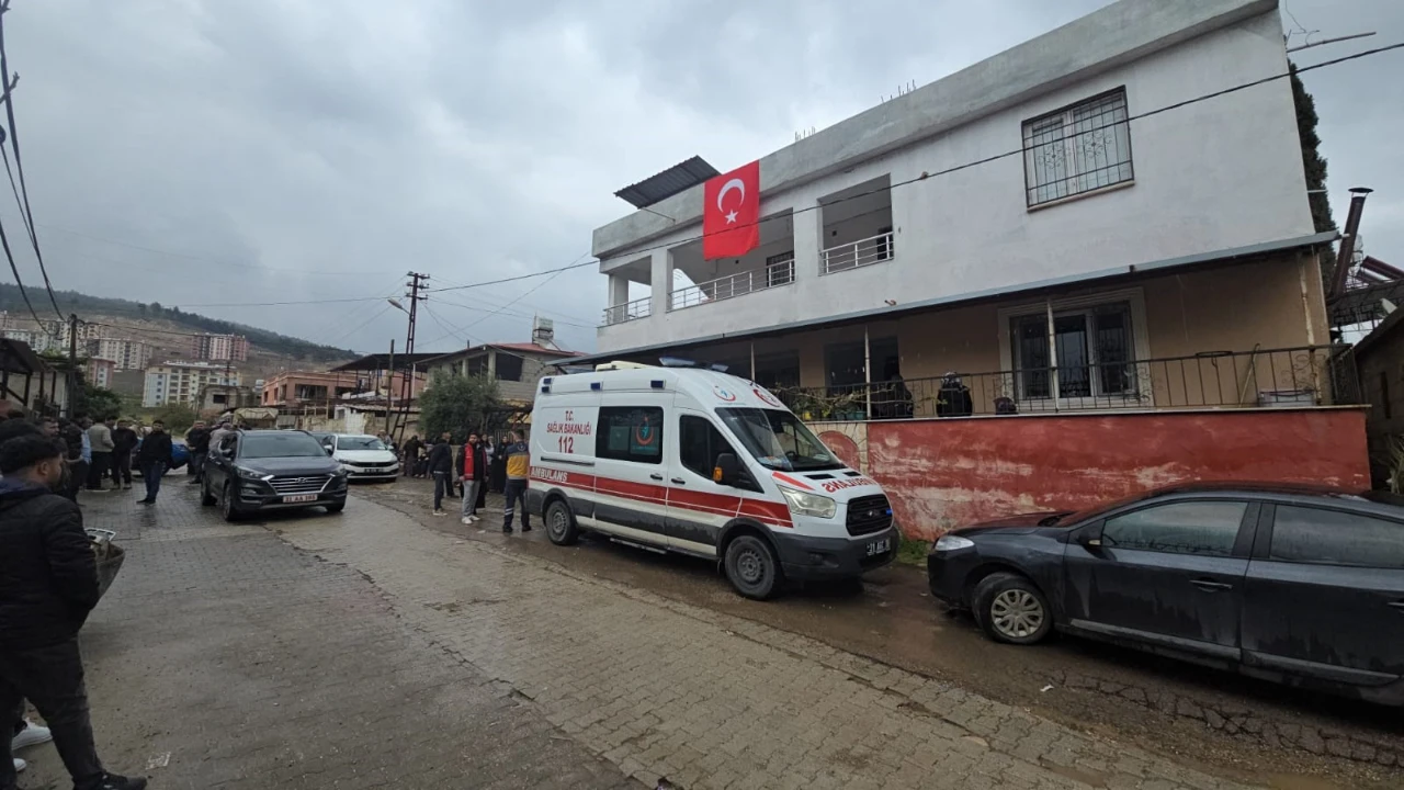 Hatay Kırıkhan’da Kalp Krizi Geçiren Asker Hayatını Kaybetti (6)