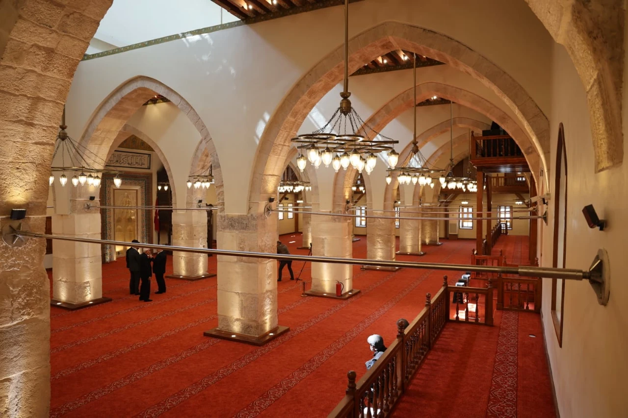 Kahramanmaraş Ulu Cami Kadir Gecesi’nde Yeniden Ibadete Açıldı (15)