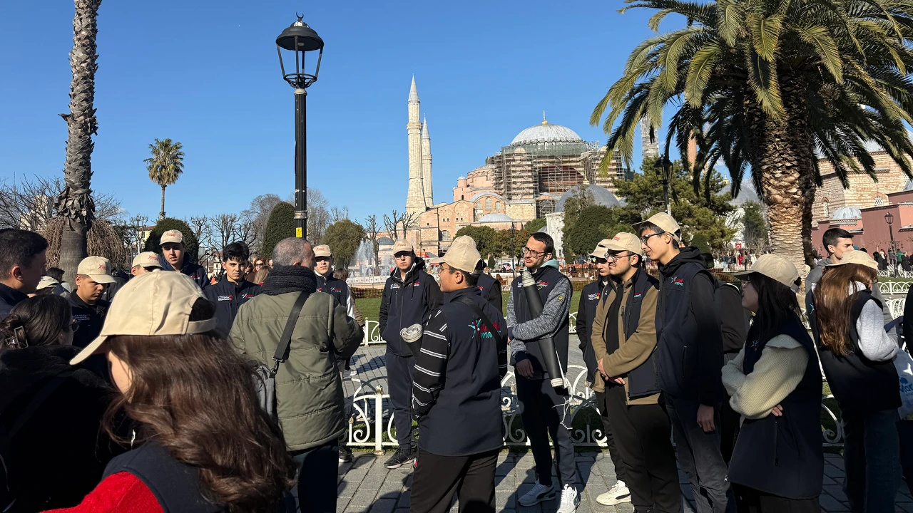 Kahramanmaraşlı Gençler Turnuva Ödülüyle İstanbul’u Keşfetti (3)