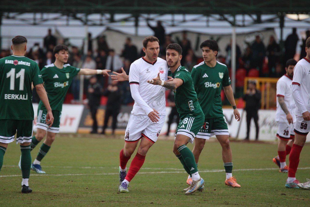 Kahramanmaraşspor Lider Deplasmanında Direndi (1)