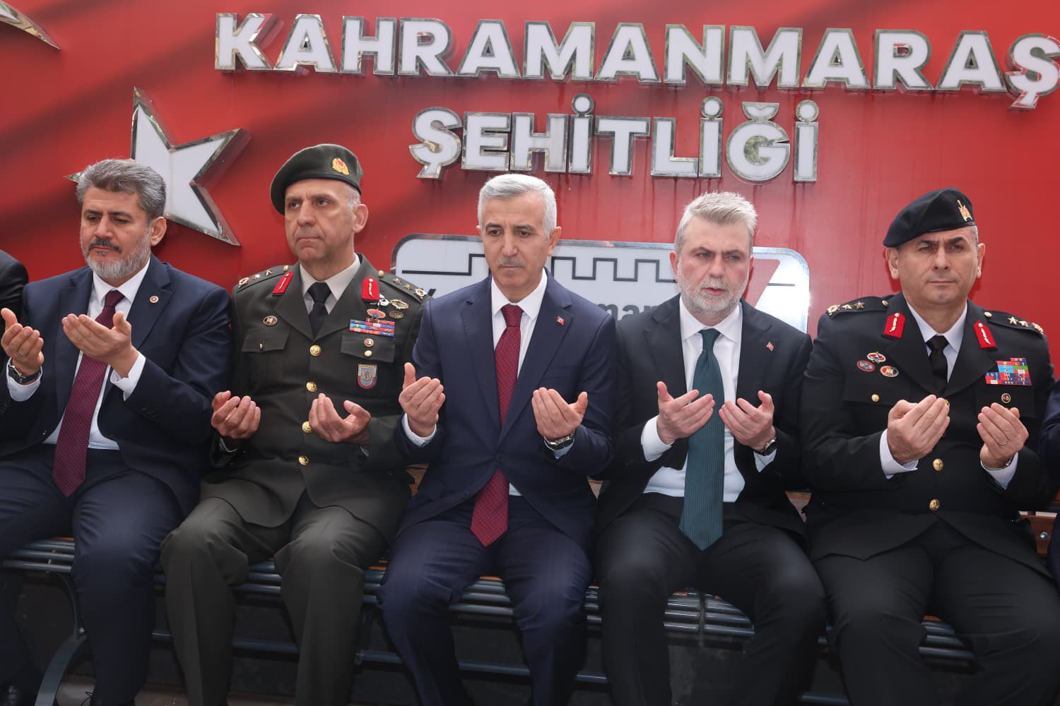Kahramanmaraş’ta 18 Mart Töreni Şehitlerimiz Dualarla Anıldı (2)