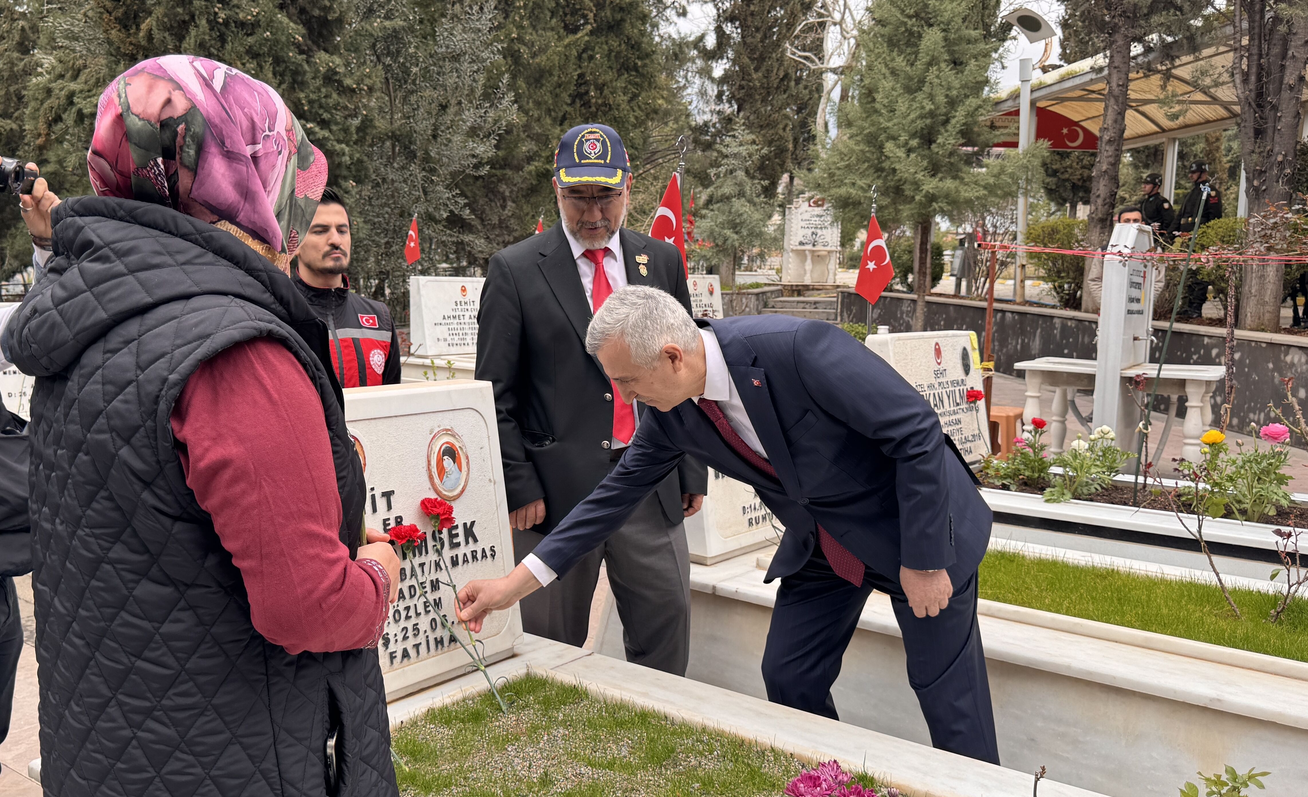 Kahramanmaraş’ta 18 Mart Töreni Şehitlerimiz Dualarla Anıldı (7)