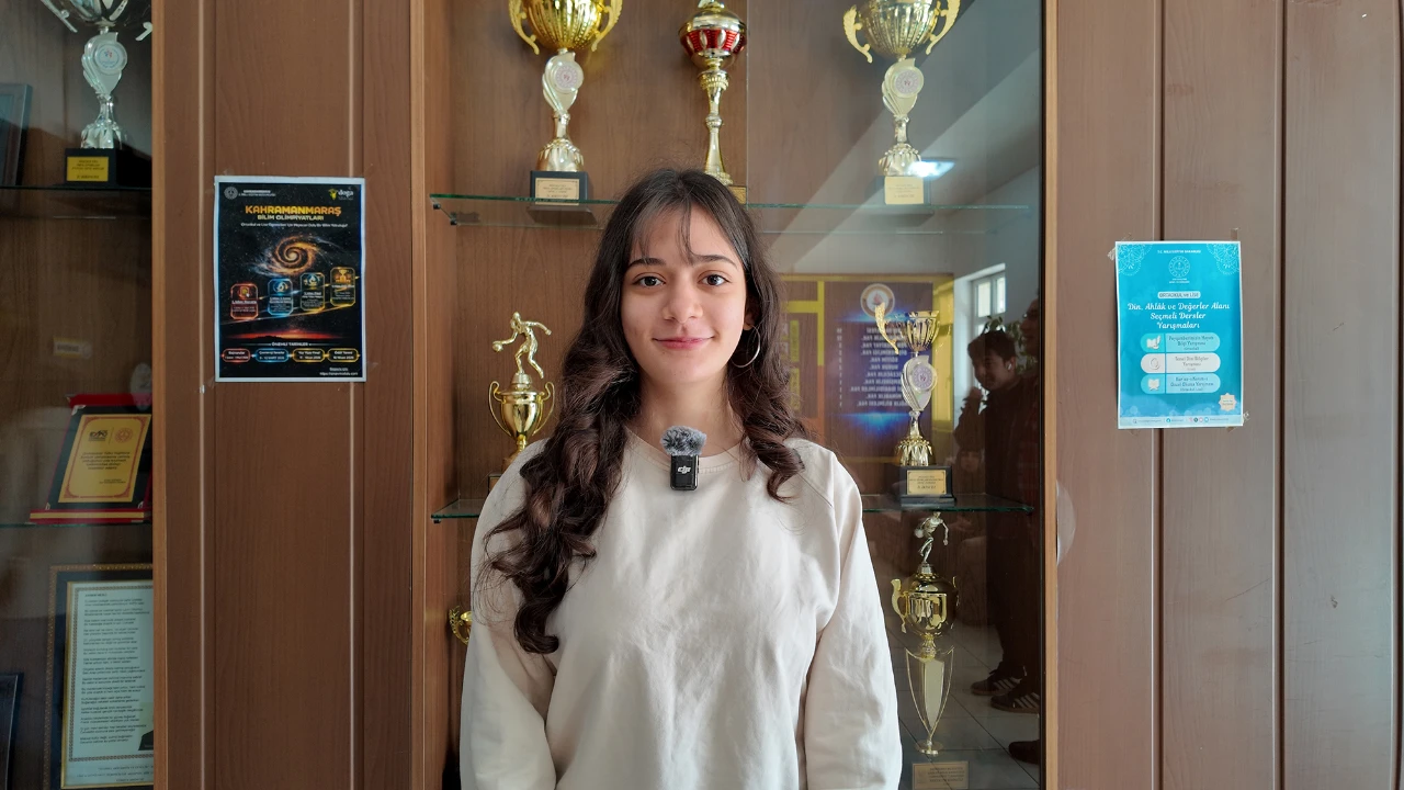 Kahramanmaraş’ta 7 Bin Genç Aynı Anda Deneme Sınavına Girdi (9)