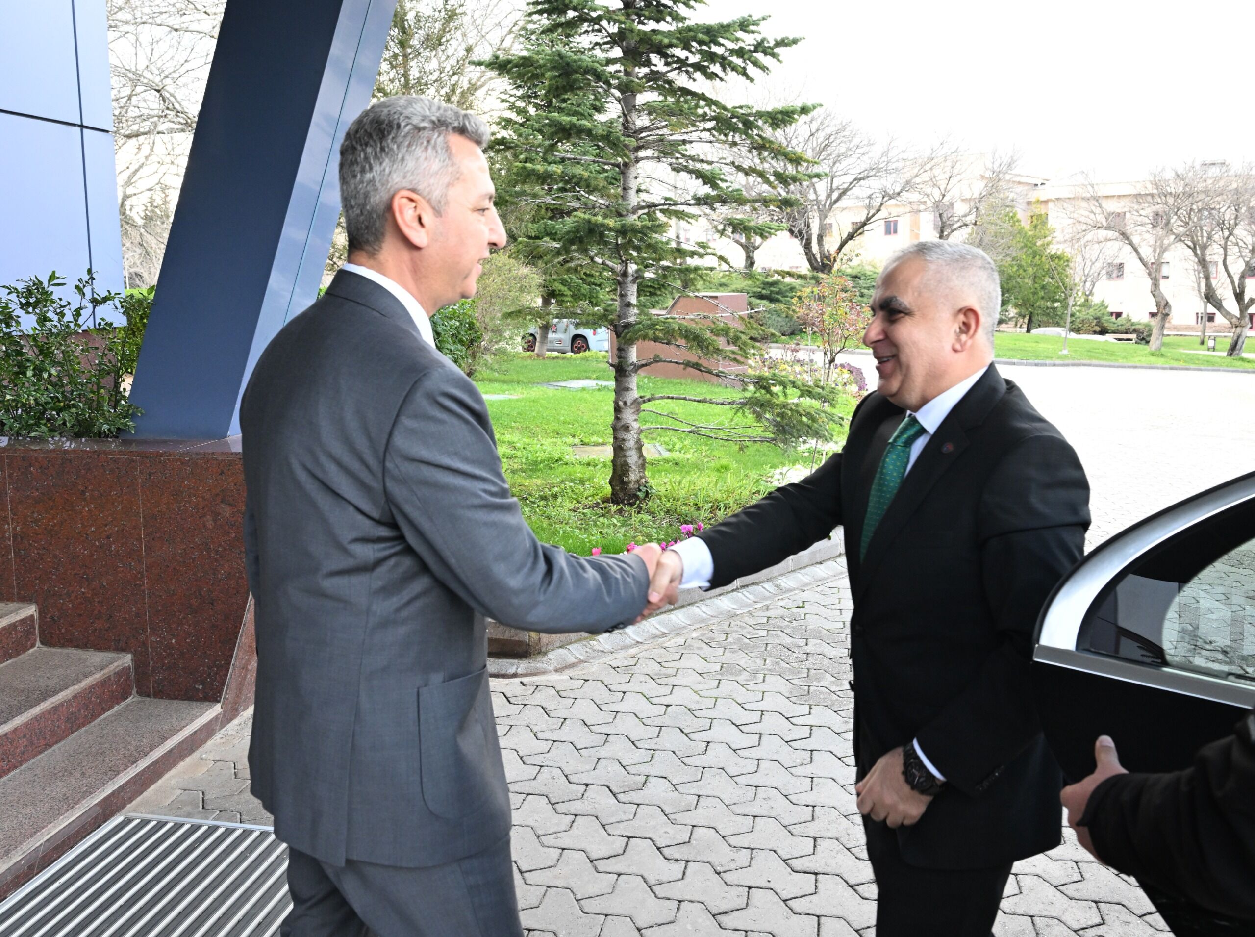 Kahramanmaraş’ta Akademik Zirve İki Rektör Bir Araya Geldi (4)