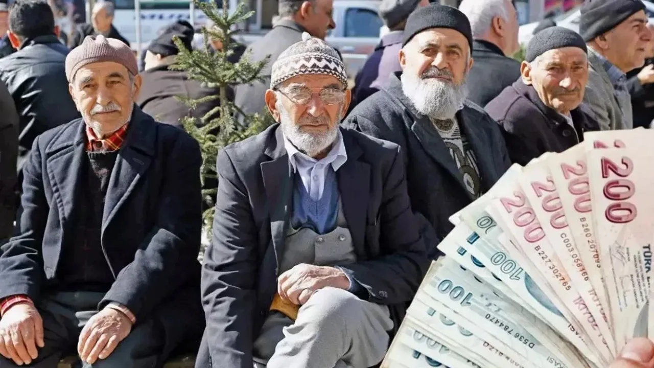 Kahramanmaraş’ta emekliler dikkat! Dilekçeyi 2026’da verenlerin maaşı artırıyor