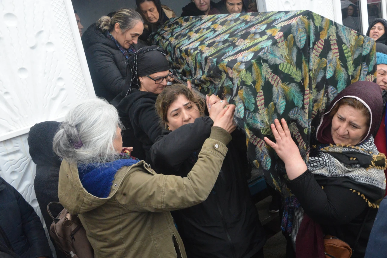 Kahramanmaraş’ta Boğularak Öldürülen Kadının Ailesi Konuştu 4 Milyon Tl Ortada Yok (7)