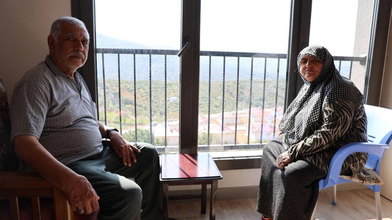 Kahramanmaraş’ta Depremzedeler Yeni Evlerinde İlk Bayramı Kutladı (1)