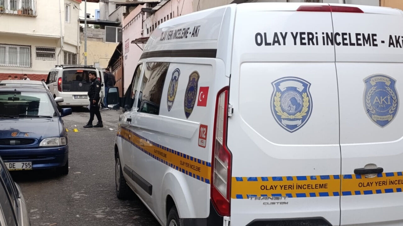 Kahramanmaraş'ta eve silahlı saldırı! 18 yaşındaki genç yaralandı