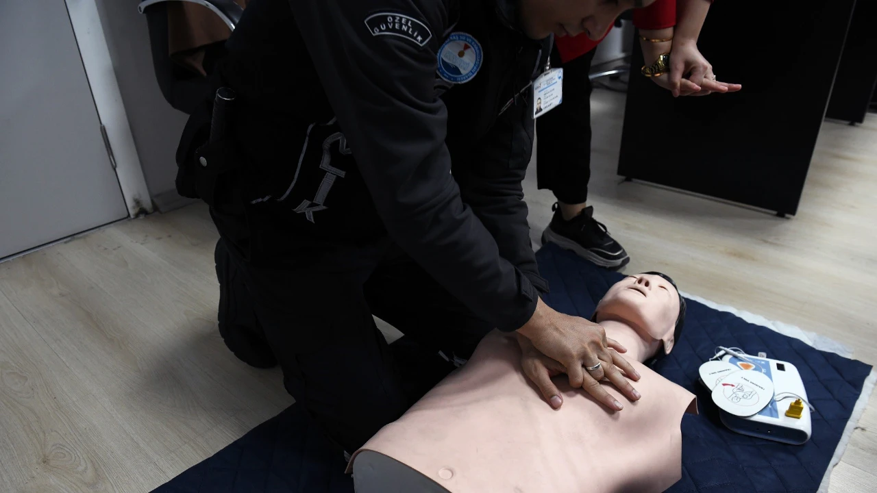 Kahramanmaraş’ta Hayat Kurtaran Eğitim! Kaski̇ Personeli Acil Durumlara Hazır (3)