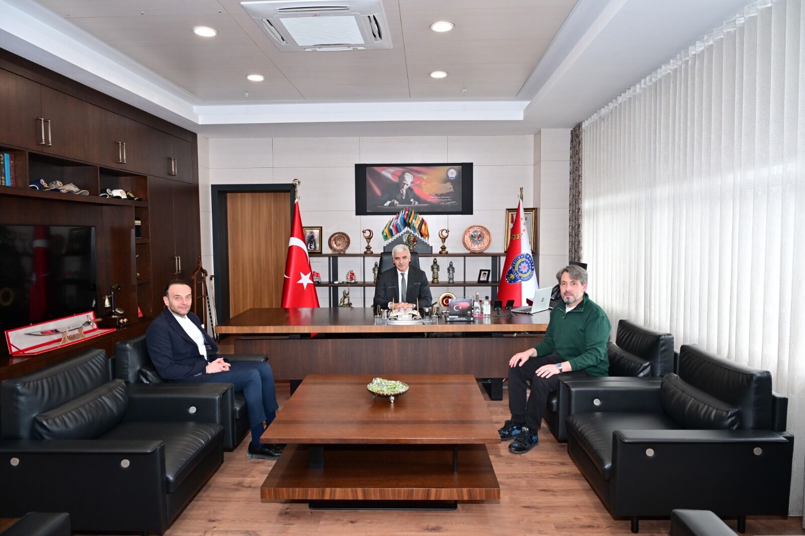 Kahramanmaraş’ta Iş Insanlarından Emniyet Müdürüne Dikkat Çeken Ziyaret1