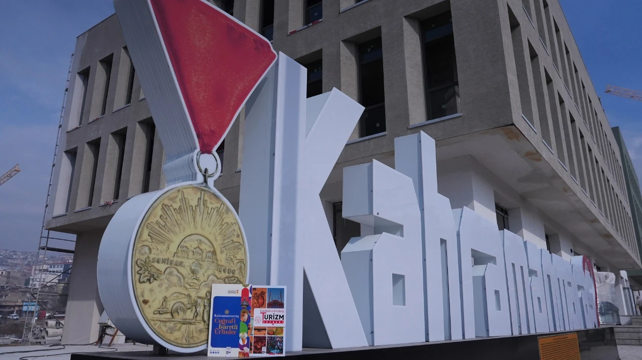 Kahramanmaraş’ta Kültür Atağı! Şehir Hafızasına Iki Yeni Eser Kazandırıldı (4)