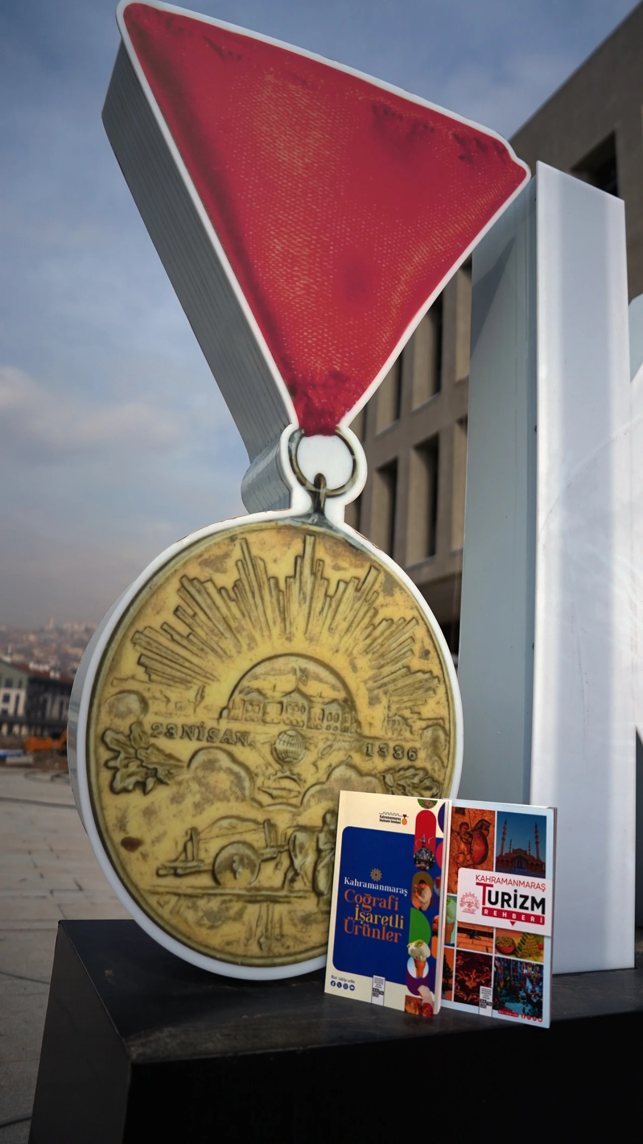 Kahramanmaraş’ta Kültür Atağı! Şehir Hafızasına Iki Yeni Eser Kazandırıldı (5)