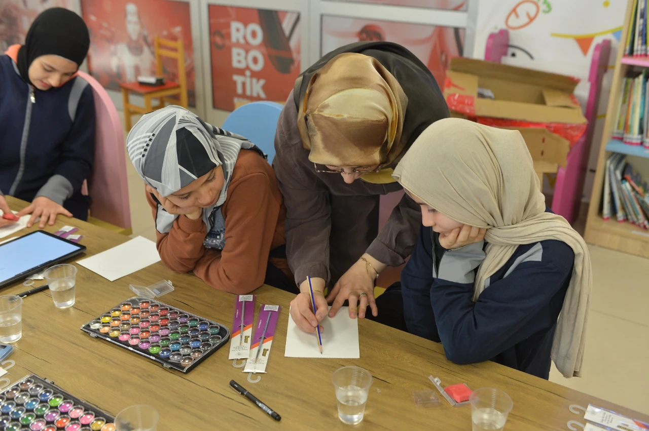 Kahramanmaraş'ta Kütüphane Haftası Çocuklarla Başladı! (2)