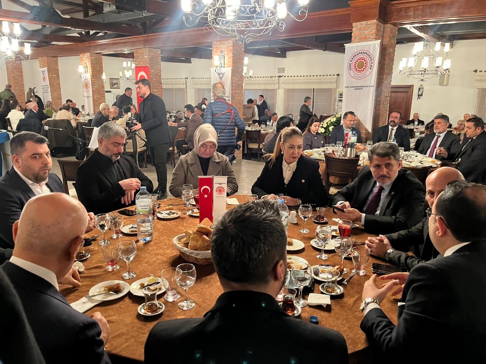 Kahramanmaraş'ta Muhalefet Ve İktidar Milletvekilleri Aynı Masada Oruç Açtı (2)