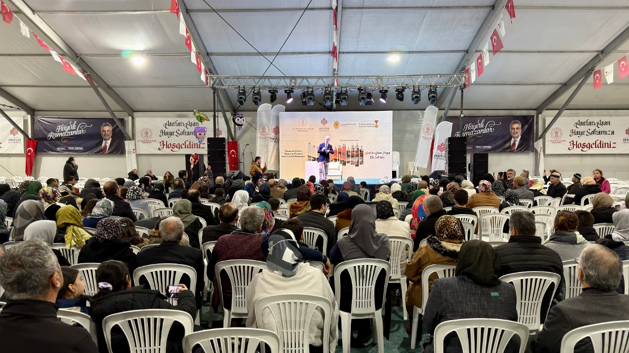 Kahramanmaraş’ta Ramazan Sokağı’nda Maneviyat Dolu Program (5)