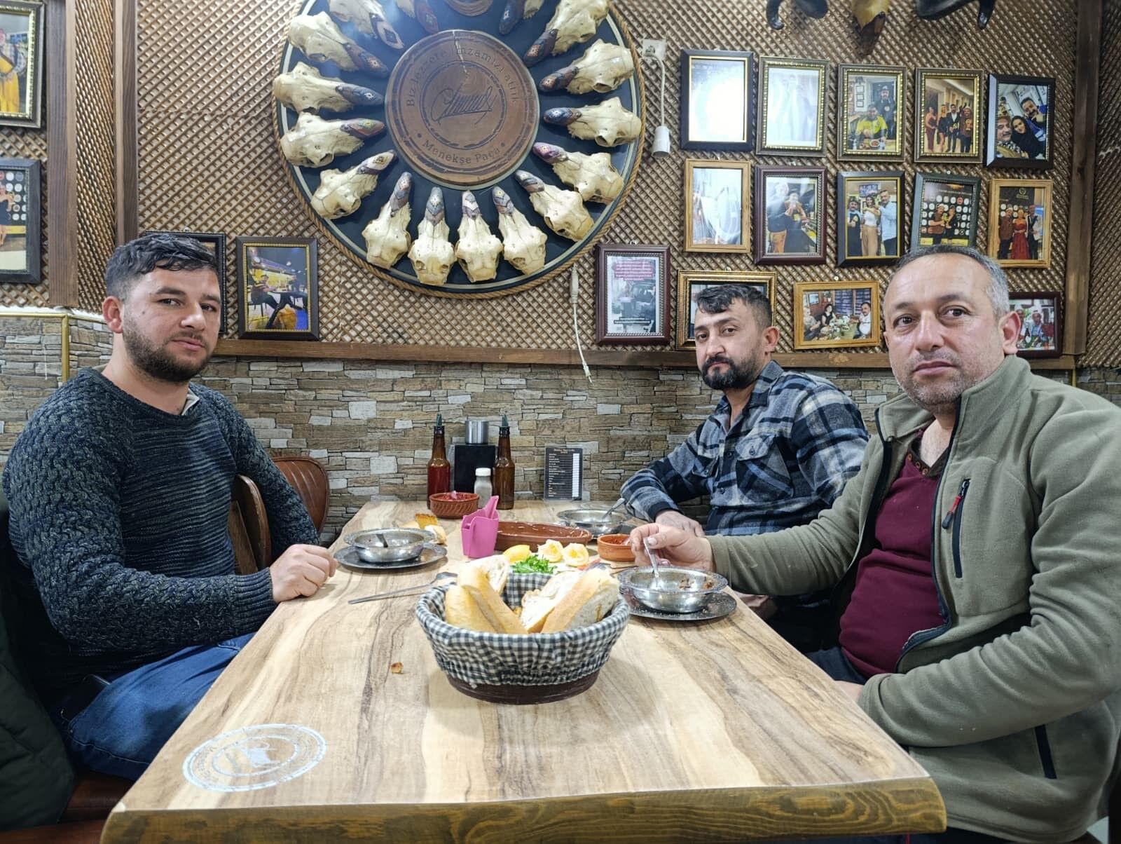 Kahramanmaraş’ta Vatandaş Antibiyotik Yerine Kelle Paça Tercih Ediyor (6)