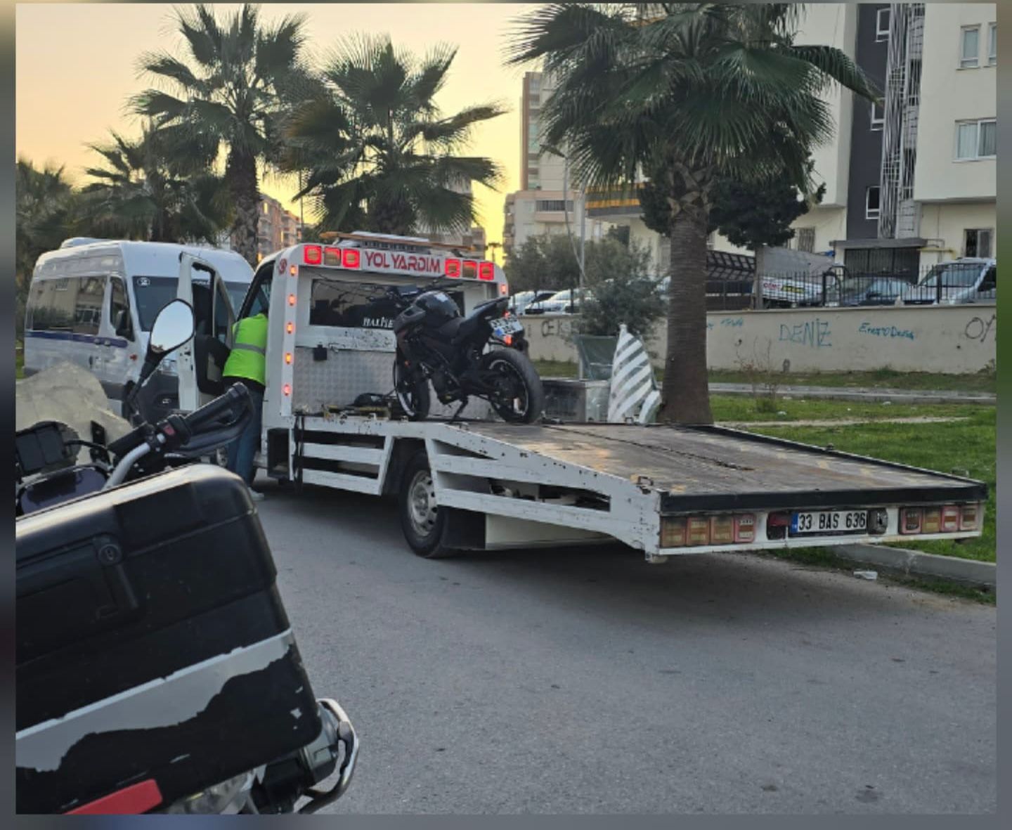 M O T O S I K L E T I O N T E K E R I N I K A L D I R A R A K K U L L A 1208033 359251