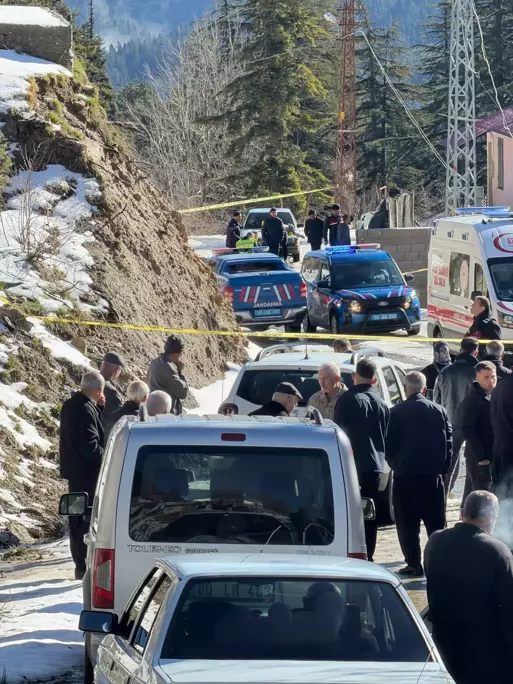 Osmaniye'de Yaylada 17 Yaşındaki Çocuk, Akranını Öldürüp Intihar Etti (2)